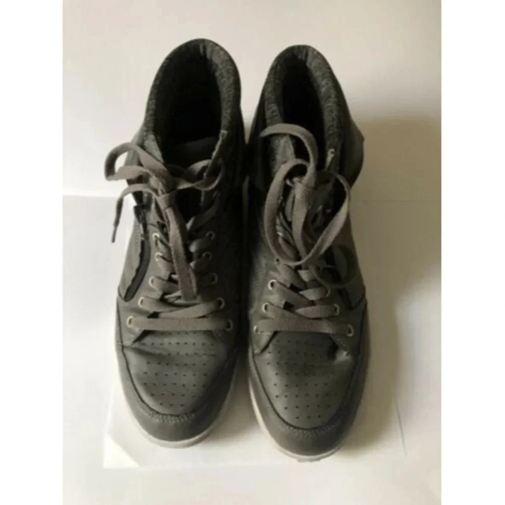 US Polo Assn Womens Mila High Top Fashion Sneaker size 10 Grey